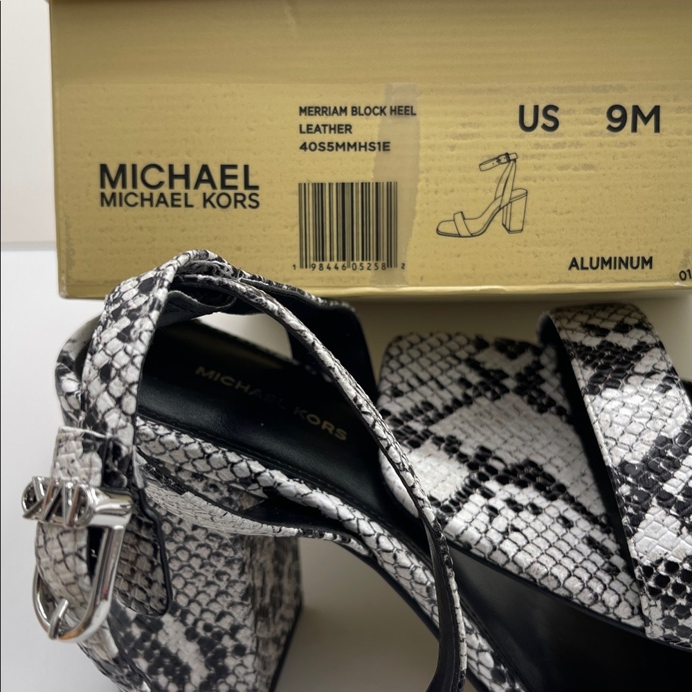 Michael Kors MERRIAM BLOCK HEEL
LEATHER
40S5MMHS1E Aluminum High Heels Snakeskin - Picture 16 of 16